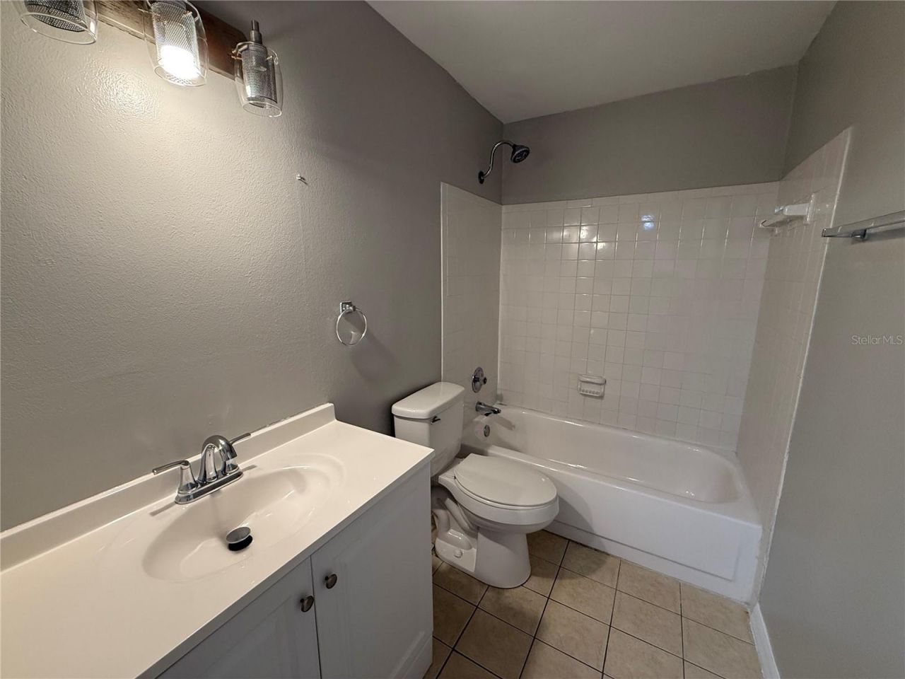 2800 N Powers Drive , Unit 9, Orlando, FL 32818 Photo