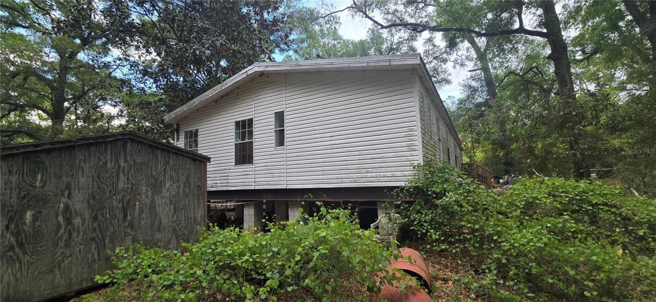 1329 NW 18th Way , Bell, FL 32619 Photo