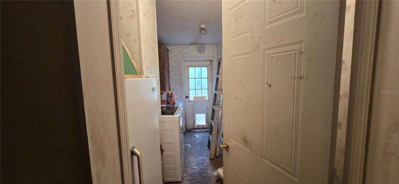 1329 NW 18th Way , Bell, FL 32619 Photo