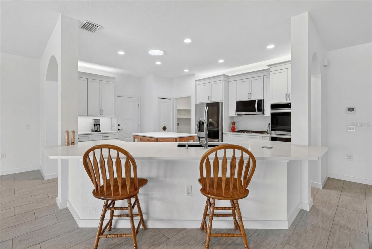 4120 Limerick Drive , Lake Wales, FL 33859 Photo