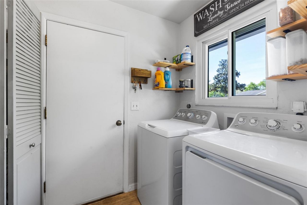 6109 NW 107th Place, Alachua, FL 32615 Photo