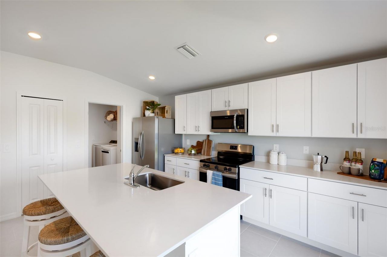 1266 Perry Street , Port Charlotte, FL 33952 Photo