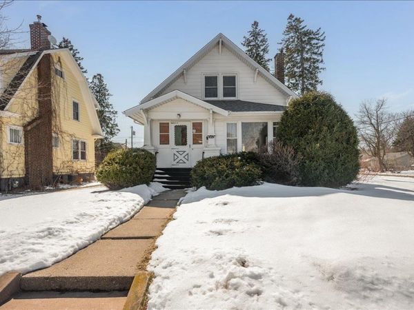 302 E 8th St, Superior, WI 54880