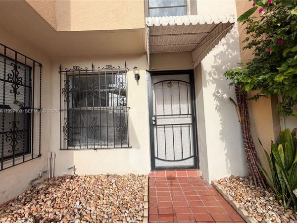 5790 W 26th Ave, Unit 202, Hialeah, FL 33016