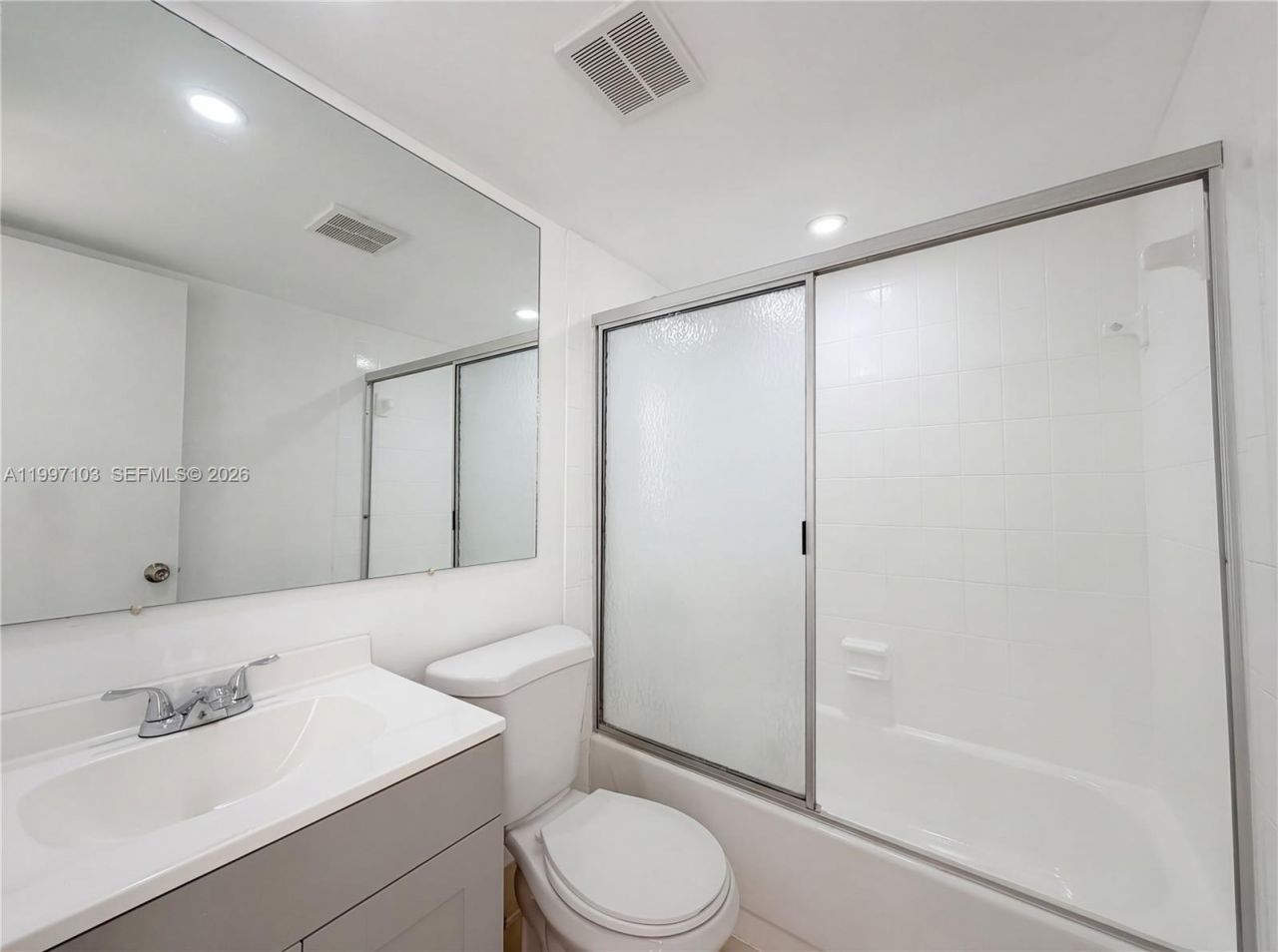 5790 W 26th Ave, Unit 202, Hialeah, FL 33016 Photo