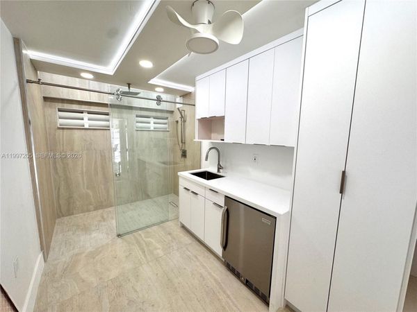 2899 Collins Ave , Unit 6, Miami Beach, FL 33140