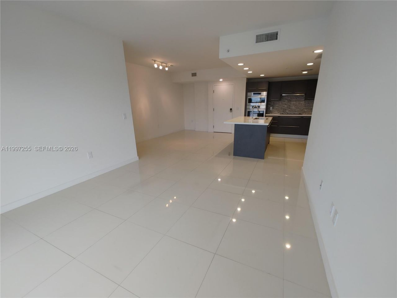 7661 NW 107th Ave , Unit 710, Doral, FL 33178 Photo