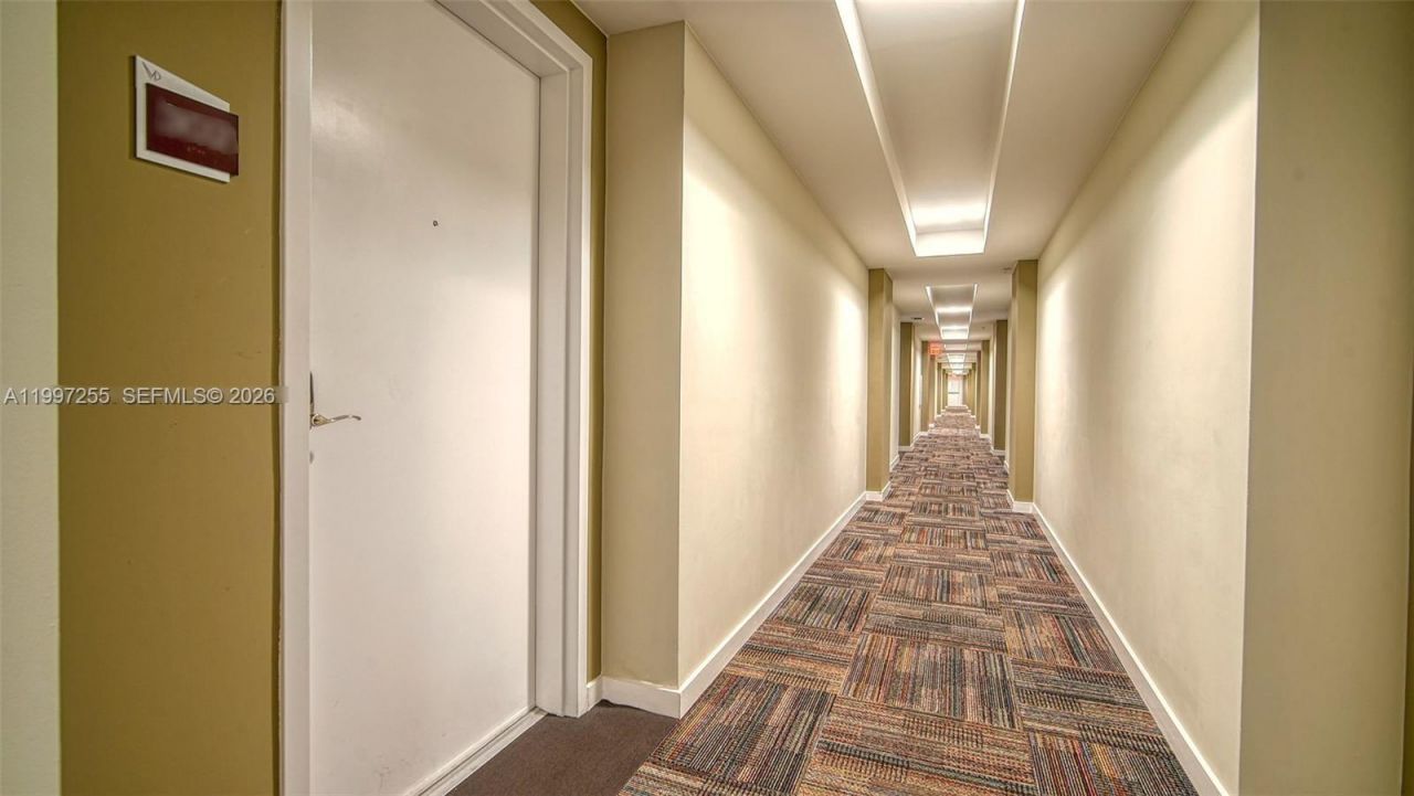 7661 NW 107th Ave , Unit 710, Doral, FL 33178 Photo