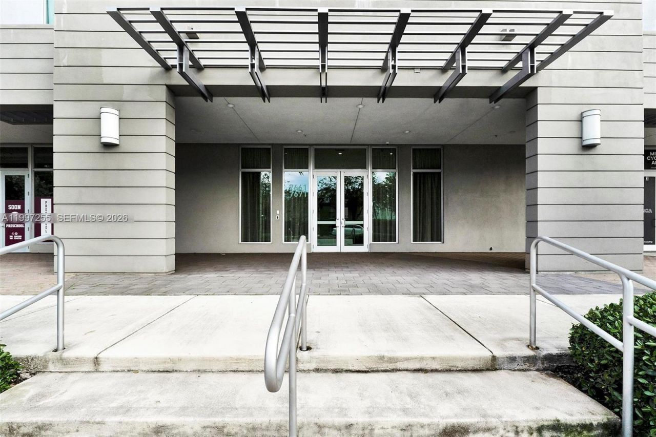 7661 NW 107th Ave , Unit 710, Doral, FL 33178 Photo