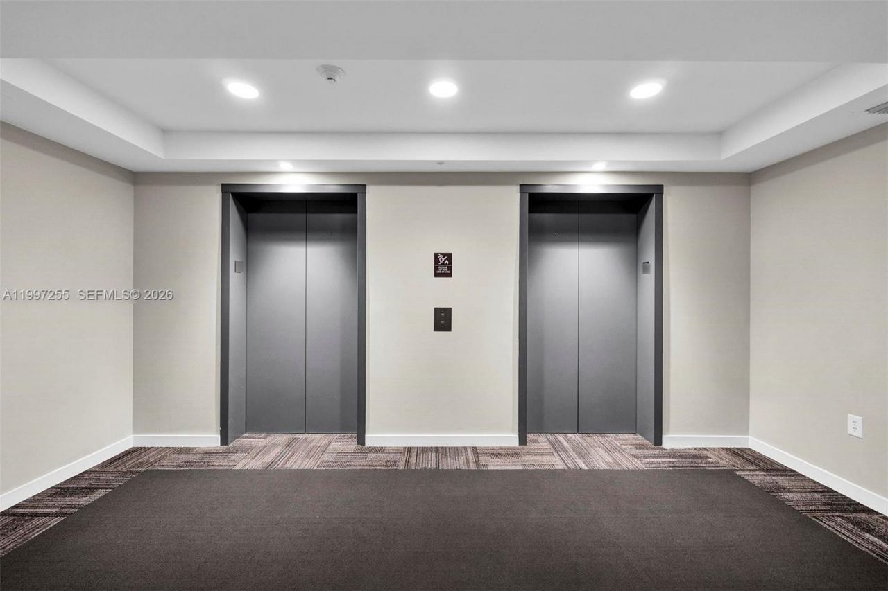 7661 NW 107th Ave , Unit 710, Doral, FL 33178 Photo