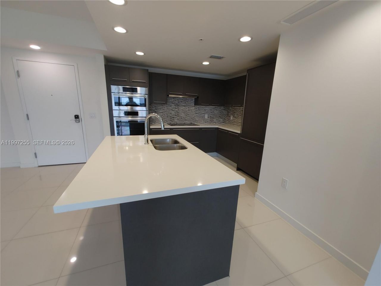 7661 NW 107th Ave , Unit 710, Doral, FL 33178 Photo