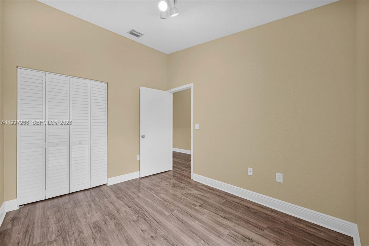 4930 S University Dr , Unit 4930, Davie, FL 33328 Photo