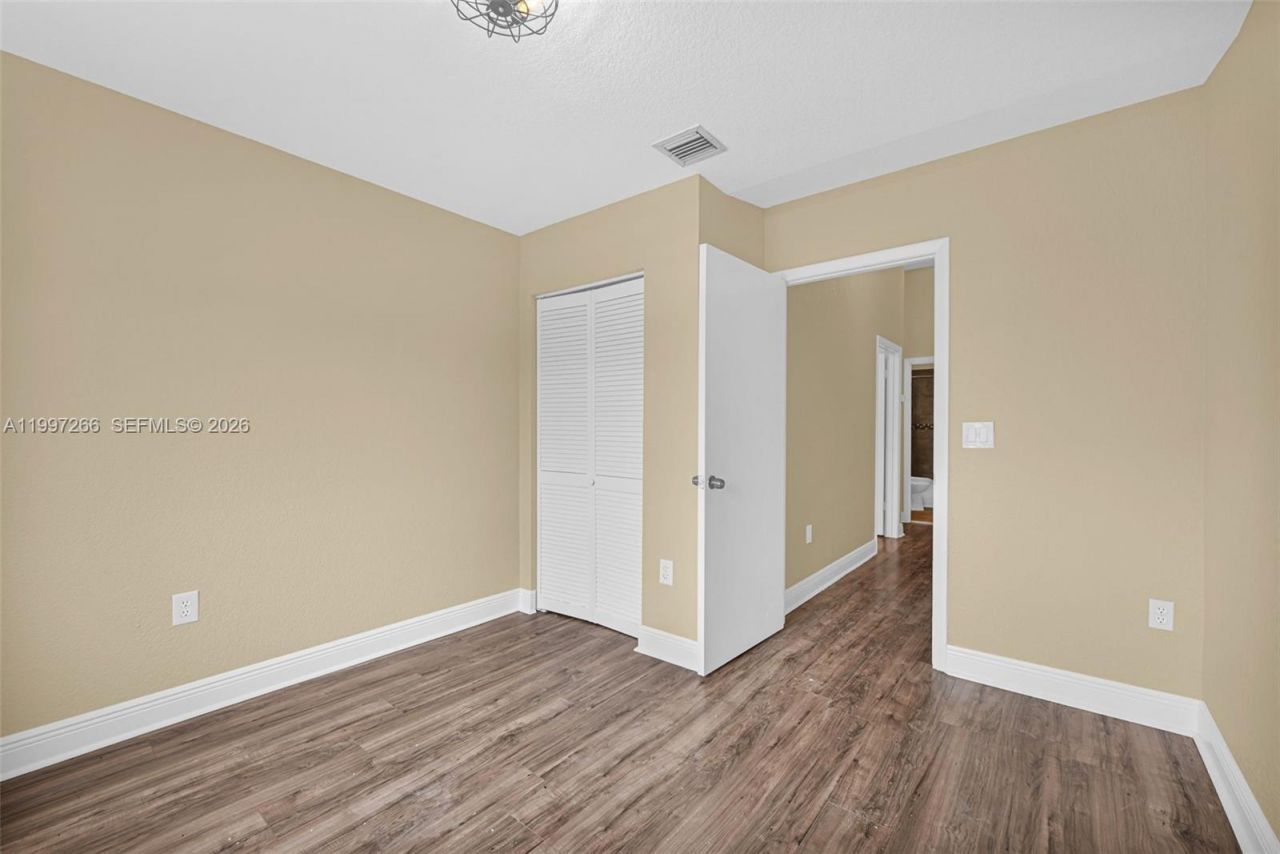 4930 S University Dr , Unit 4930, Davie, FL 33328 Photo