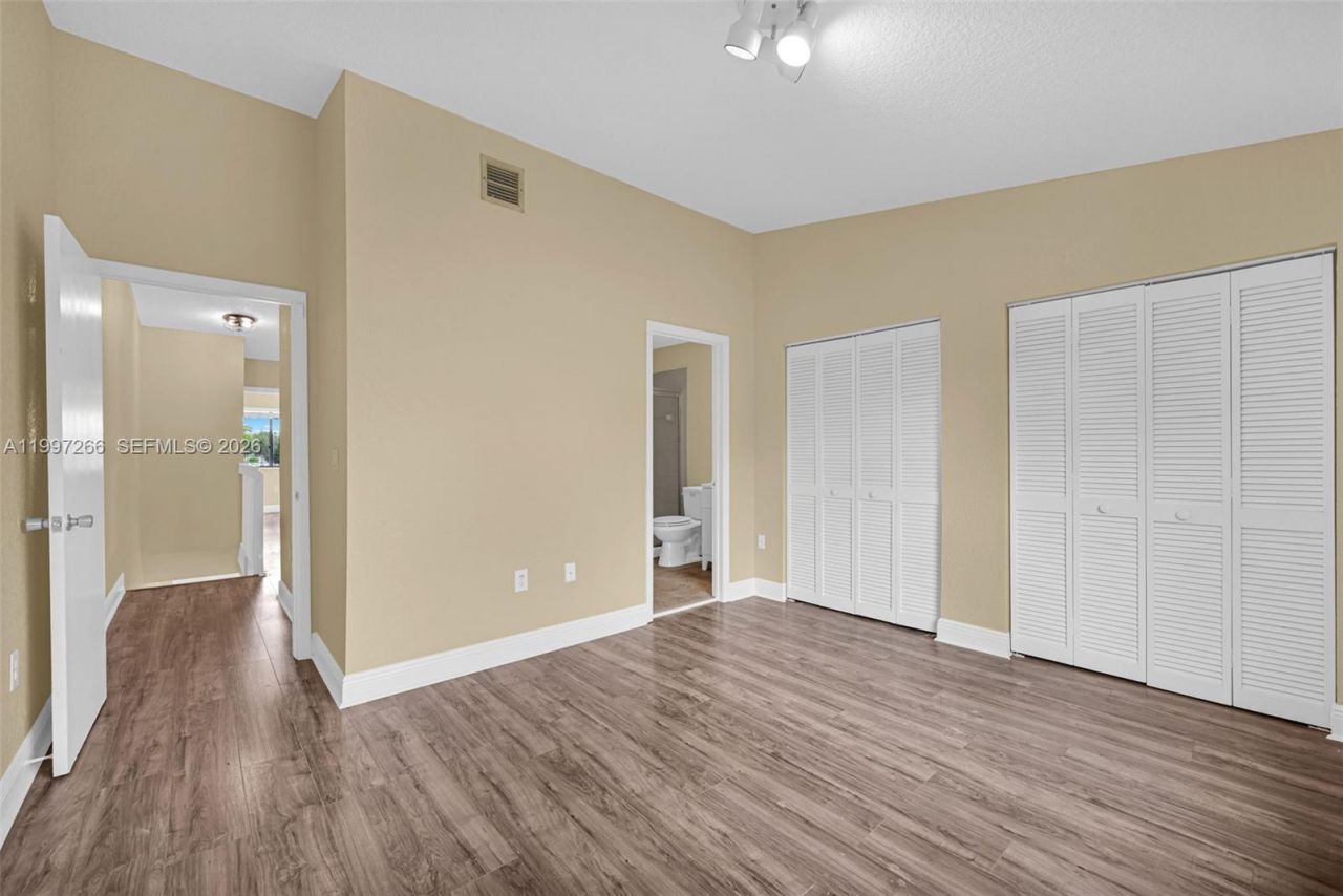 4930 S University Dr , Unit 4930, Davie, FL 33328 Photo