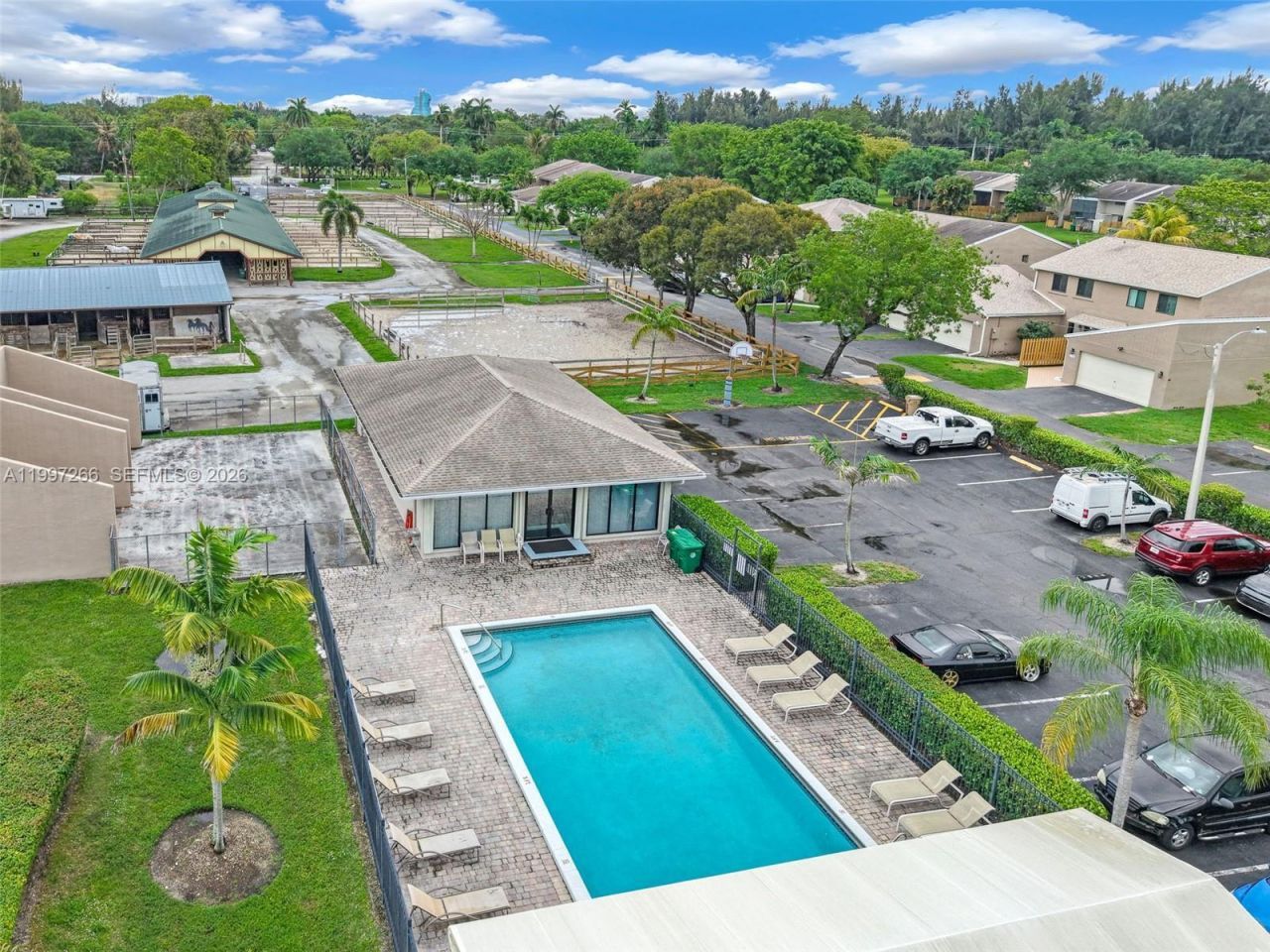 4930 S University Dr , Unit 4930, Davie, FL 33328 Photo