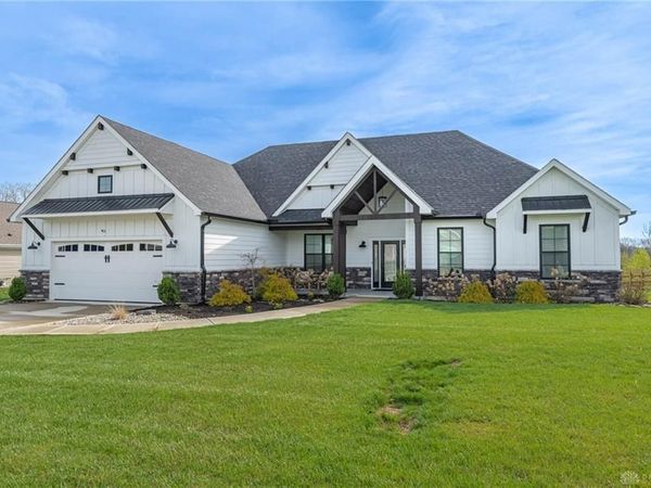 103 Mound Builder Place, Carlisle, OH 45005