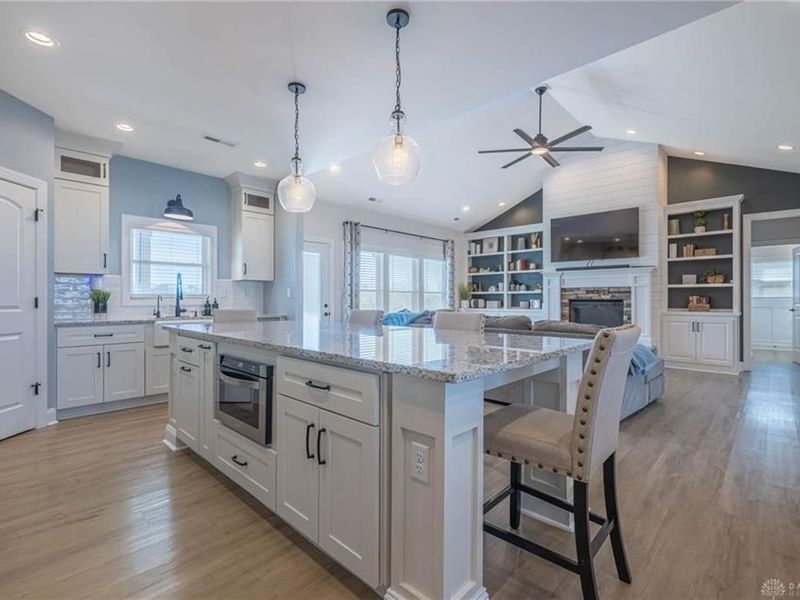 103 Mound Builder Place, Carlisle, OH 45005 Photo 12