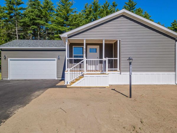 75 Diamondback Drive, Rochester, NH 03868