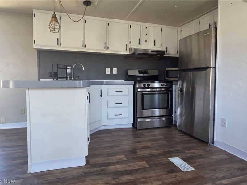 108 Gulf Stream Lane SE, New Philadelphia, OH 44663 Photo 11