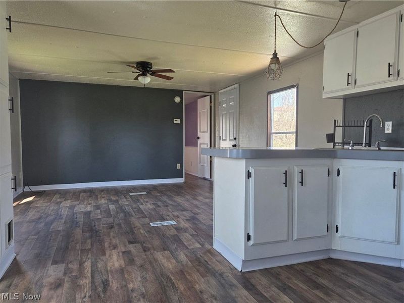 108 Gulf Stream Lane SE, New Philadelphia, OH 44663 Photo 9