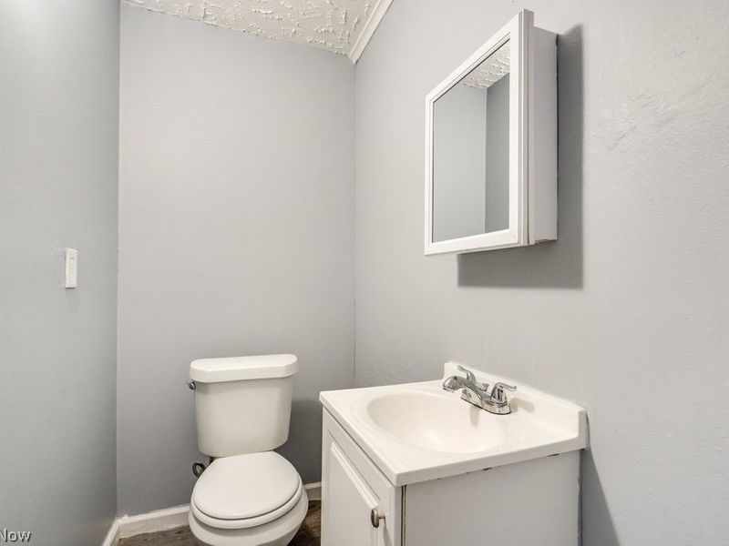 1090 Greenwood Avenue , Akron, OH 44320 Photo 11