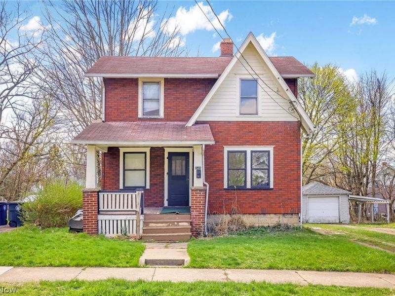 848 Longview Avenue , Akron, OH 44307 Photo 1