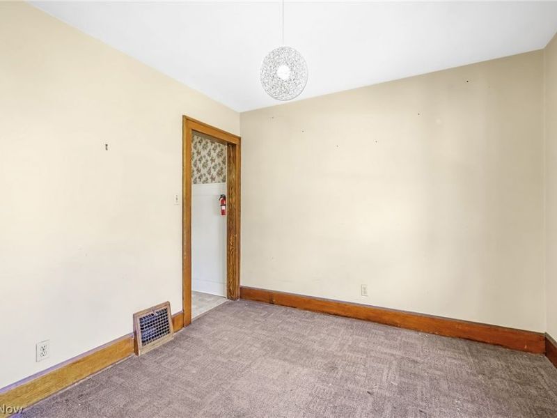 848 Longview Avenue , Akron, OH 44307 Photo 11