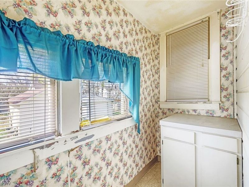 848 Longview Avenue , Akron, OH 44307 Photo 15