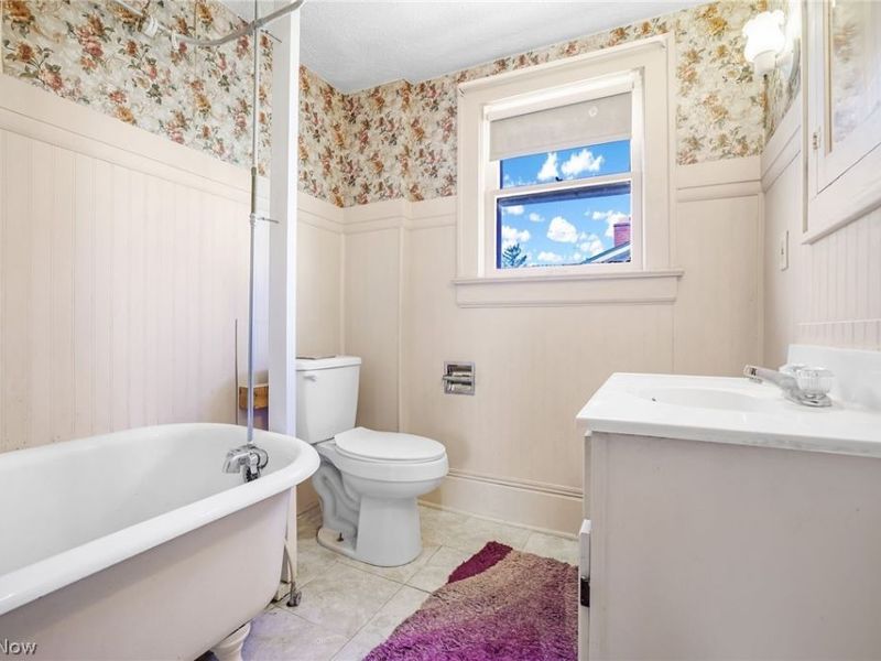 848 Longview Avenue , Akron, OH 44307 Photo 23