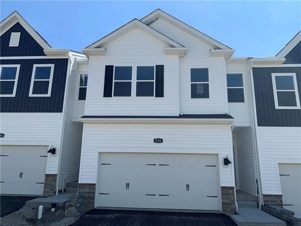 214 Paddock Lane, Harmony, PA 16037