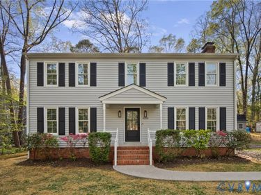 4200 Round Hill Drive, Chesterfield, VA 23832