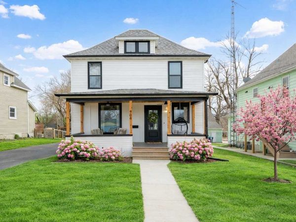 908 1st Street SE, Rochester, MN 55904