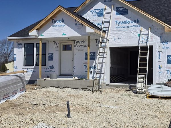 W219N16394 Jasmine COURT, Jackson, WI 53037