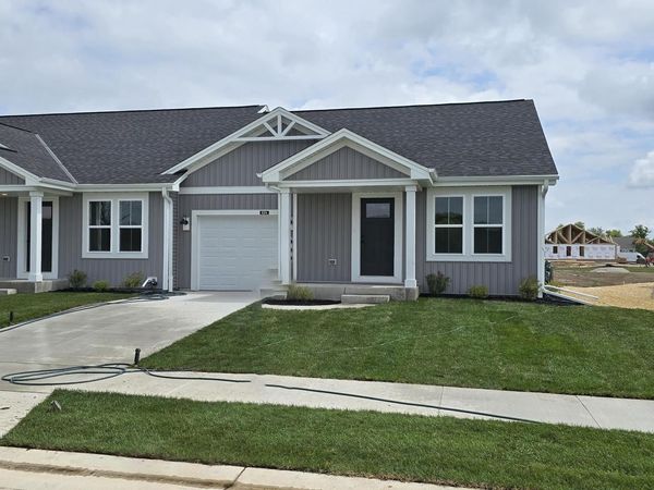 624 Harvest LANE, Hartford, WI 53027