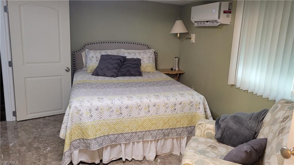 91 Sun Cir , Fort Myers, FL 33905 Photo