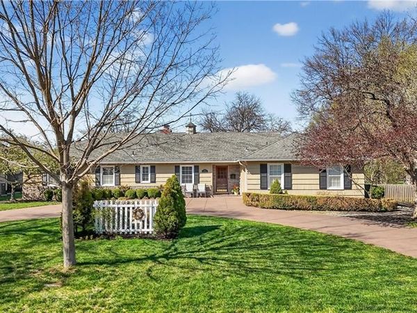 3100 W 71st Street, Prairie Village, KS 66208