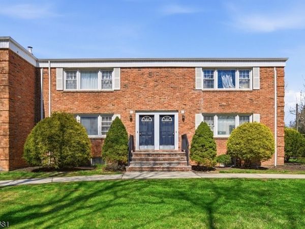11 Morgan Lane, Unit 2A, Bridgewater, NJ 08807
