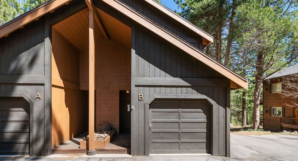 11443 Northwoods Boulevard, Truckee, CA 96161 Photo