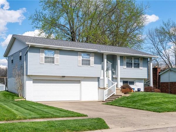 1382 Rawlings Drive, Fairborn, OH 45324