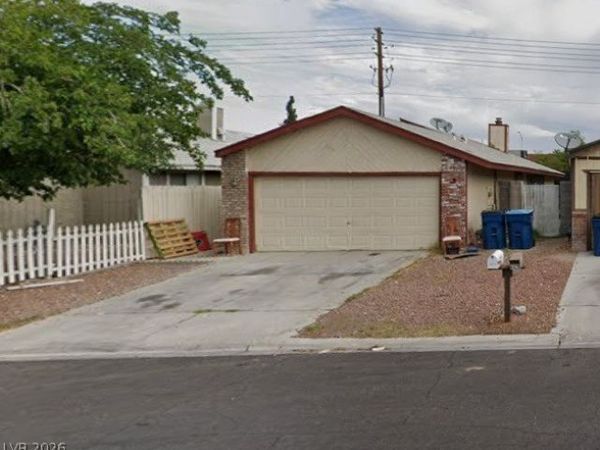 6824 Atrium Avenue, Las Vegas, NV 89108