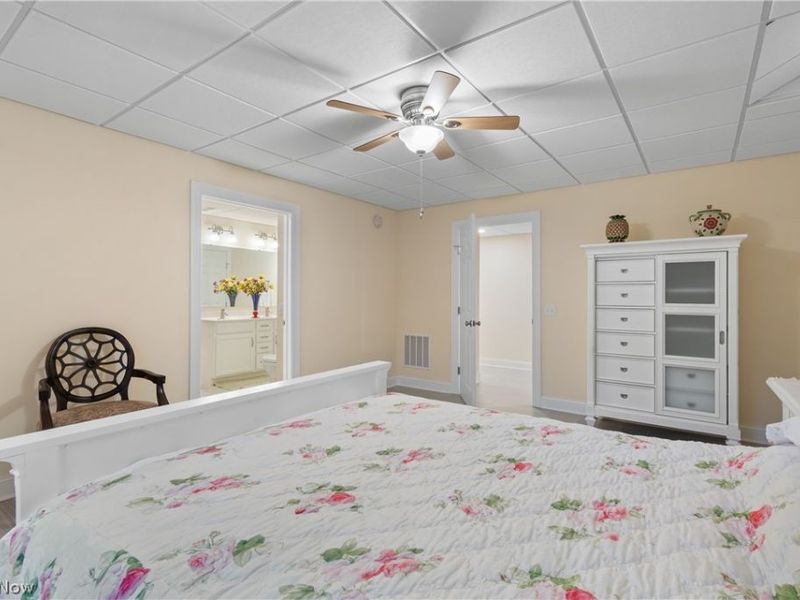 535 E Caston Road, Green, OH 44685 Photo 32