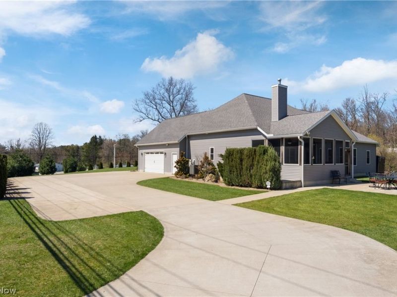 535 E Caston Road, Green, OH 44685 Photo 39