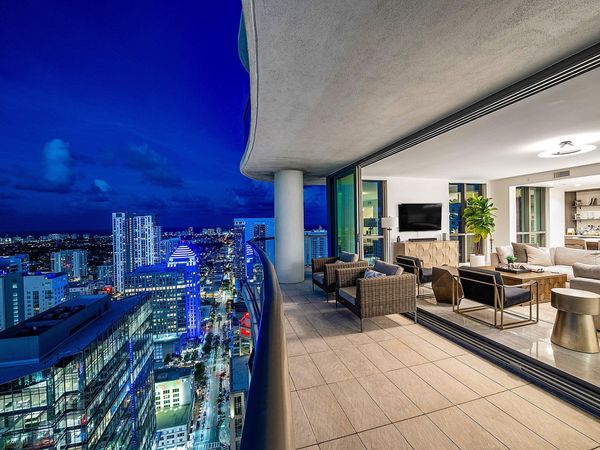 100 E Las Olas Boulevard, Unit 4301, Fort Lauderdale, FL 33301