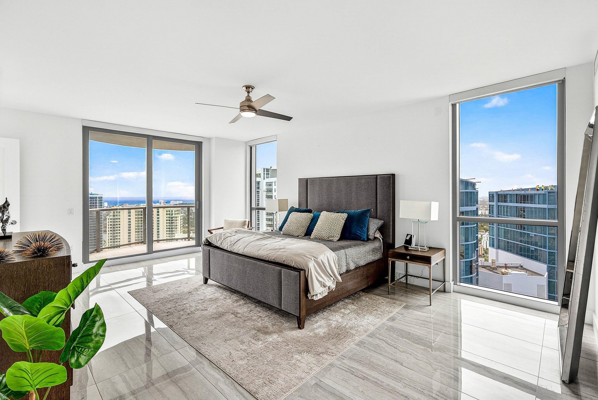 100 E Las Olas Boulevard, Unit 4301, Fort Lauderdale, FL 33301 Photo