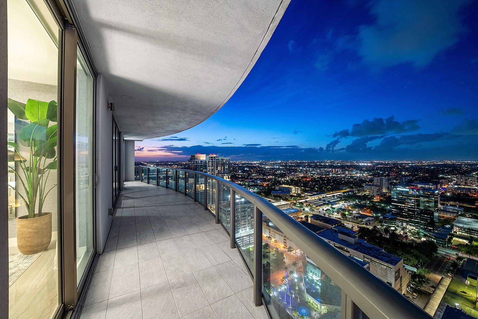 100 E Las Olas Boulevard, Unit 4301, Fort Lauderdale, FL 33301 Photo