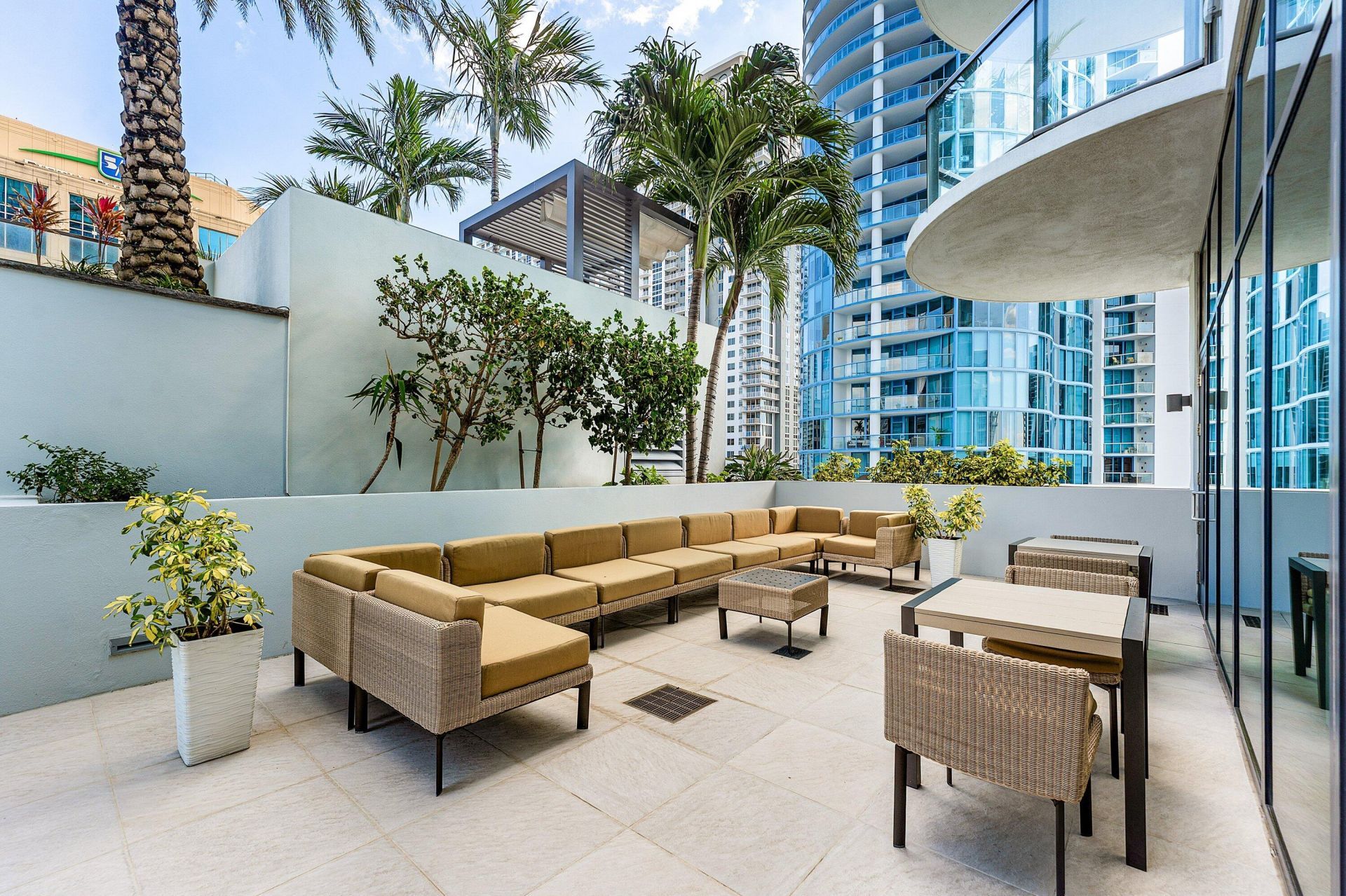 100 E Las Olas Boulevard, Unit 4301, Fort Lauderdale, FL 33301 Photo