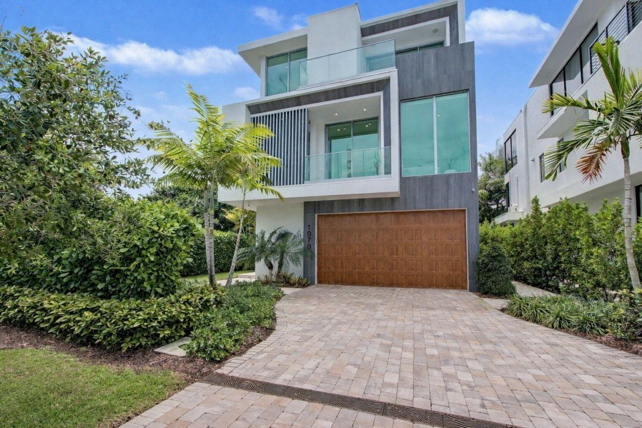 1070 Del Harbour Drive, Delray Beach, FL 33483 Photo