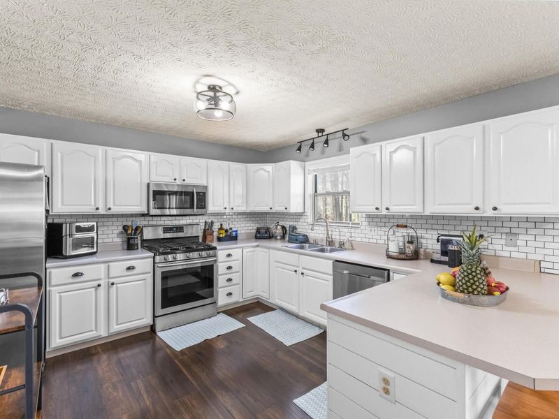 7866 Dolmen Drive, Blacklick, OH 43004 Photo 11