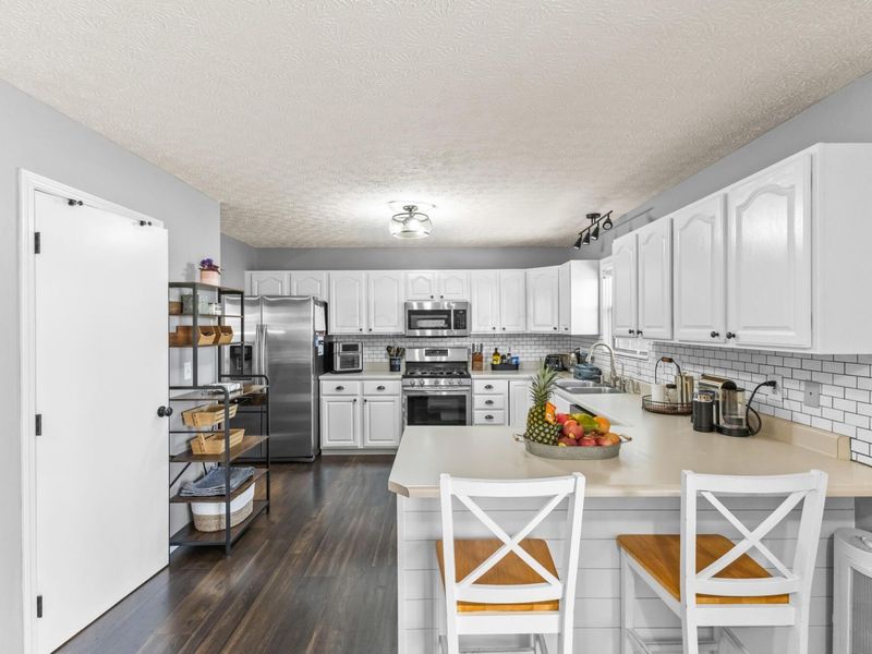 7866 Dolmen Drive, Blacklick, OH 43004 Photo 12