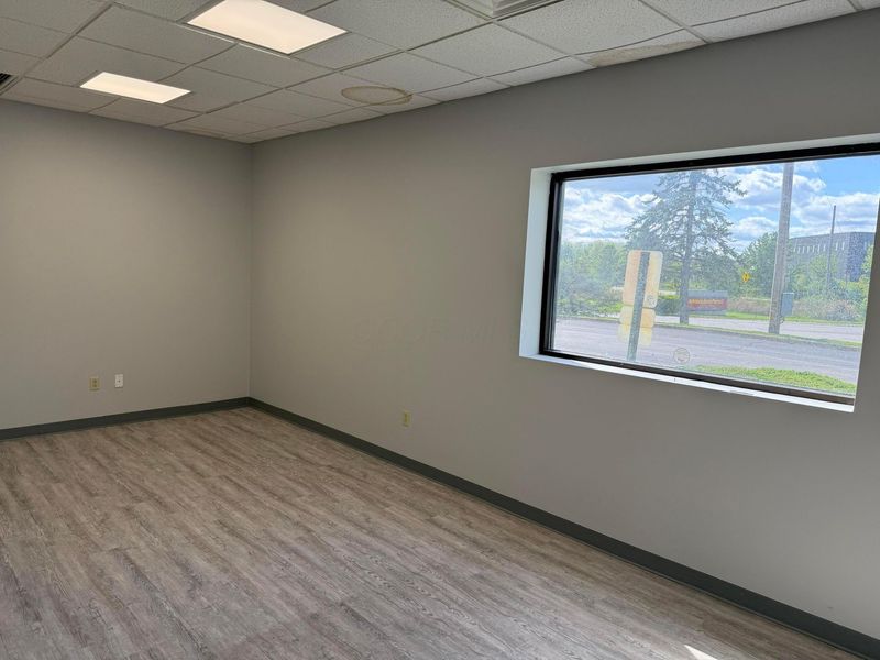 2097 London Road, Unit G, Delaware, OH 43015 Photo 8